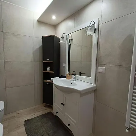 House & Garden - 5 Minutes To Piazza Rossetti Vasto